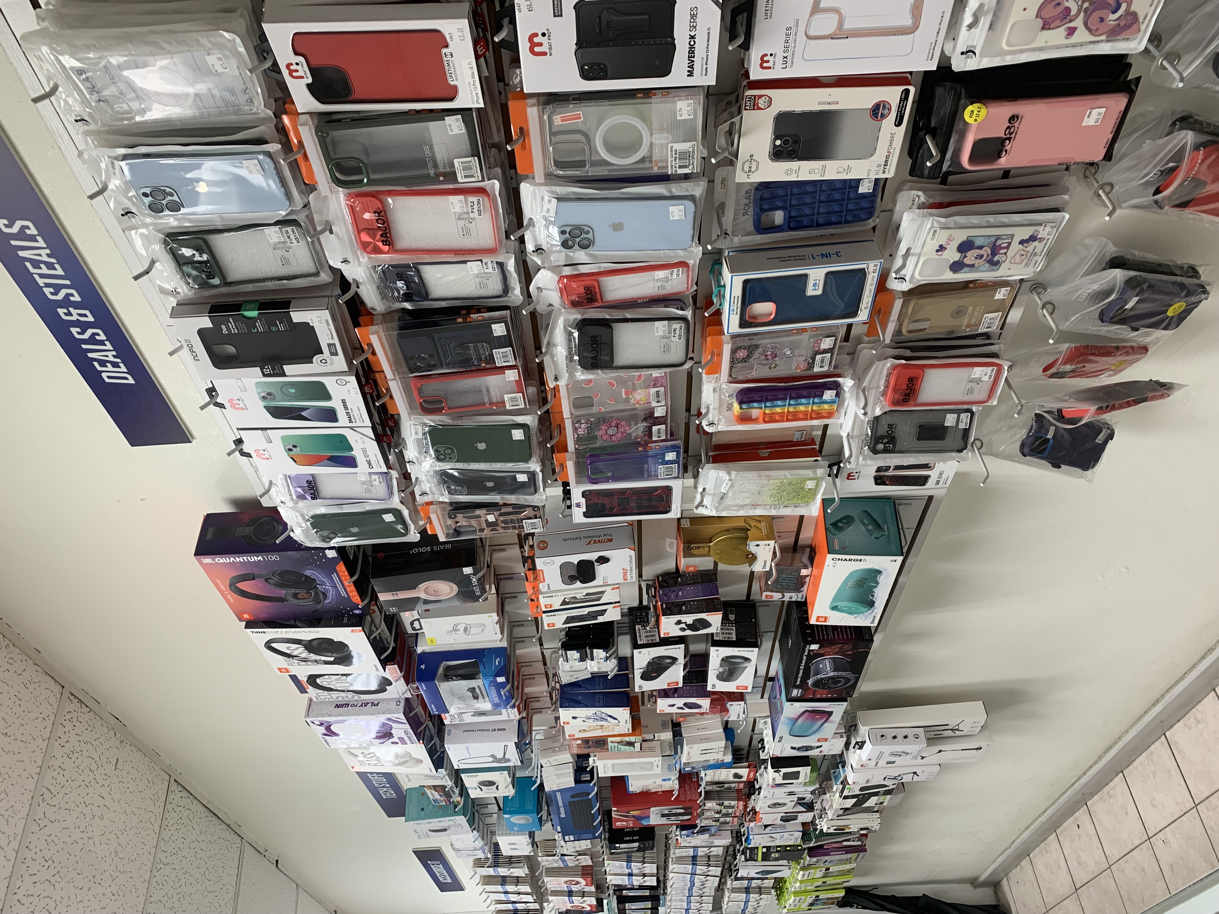 Wireless World | Sheraton Mall